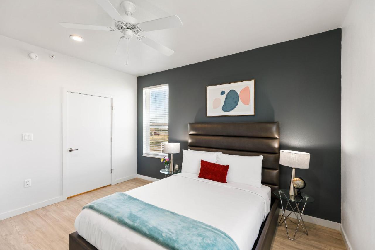 Flatz432 Apartments By Barsala Midland Exterior foto